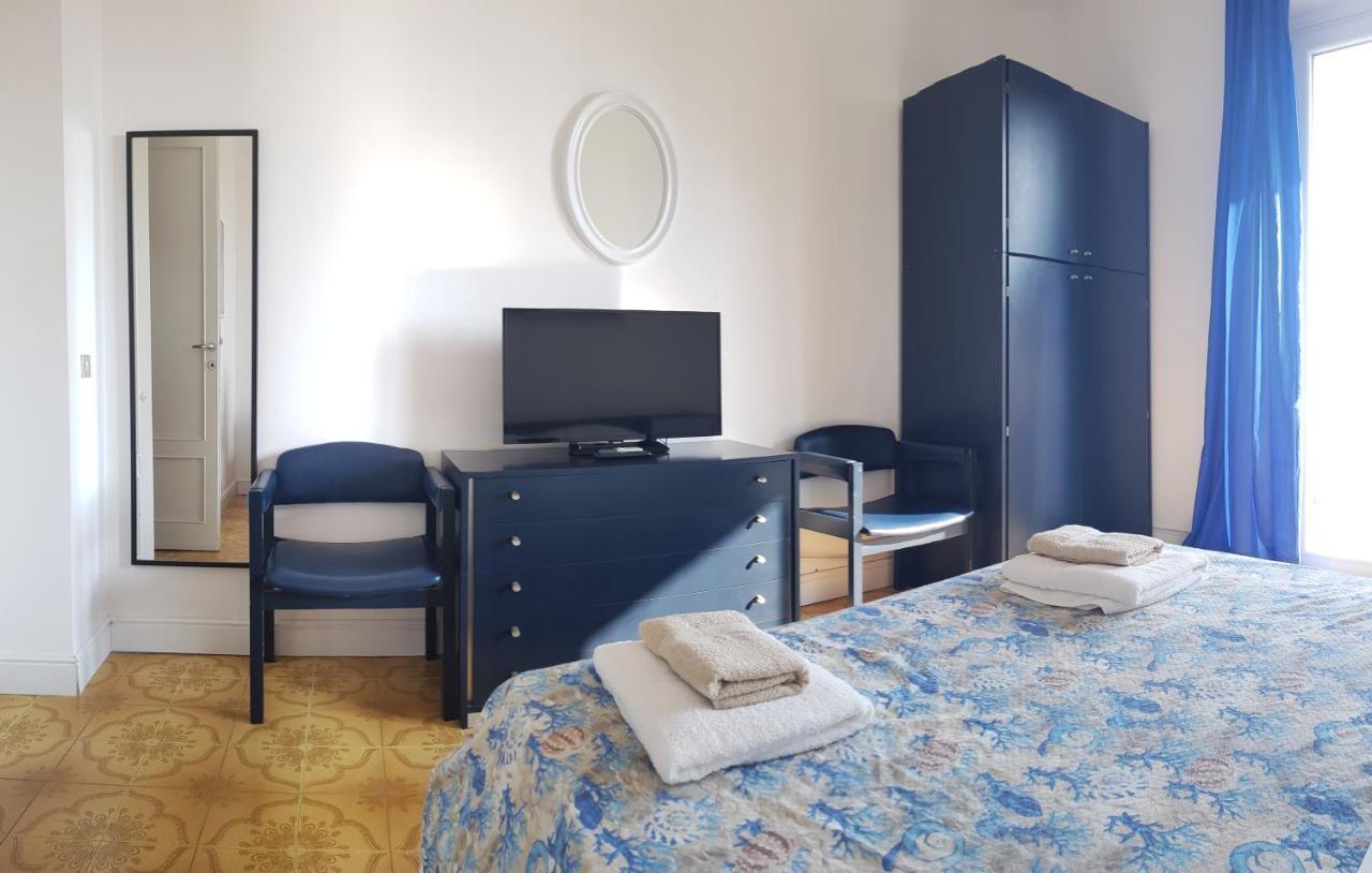 Brezza Di Mare Apartment Lido di Ostia Luaran gambar